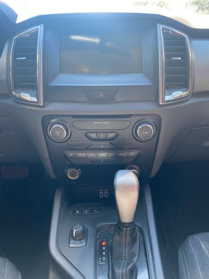 FORD RANGER XLT 4x4