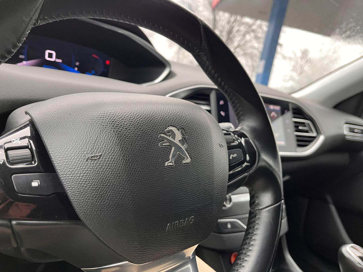 PEUGEOT 308 1.5 BLUE HDI ACTIVE PACK