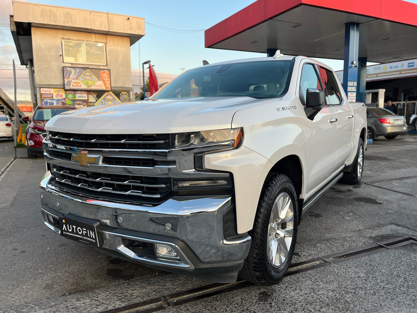 CHEVROLET SILVERADO LTZ 5.3 AT 4x4