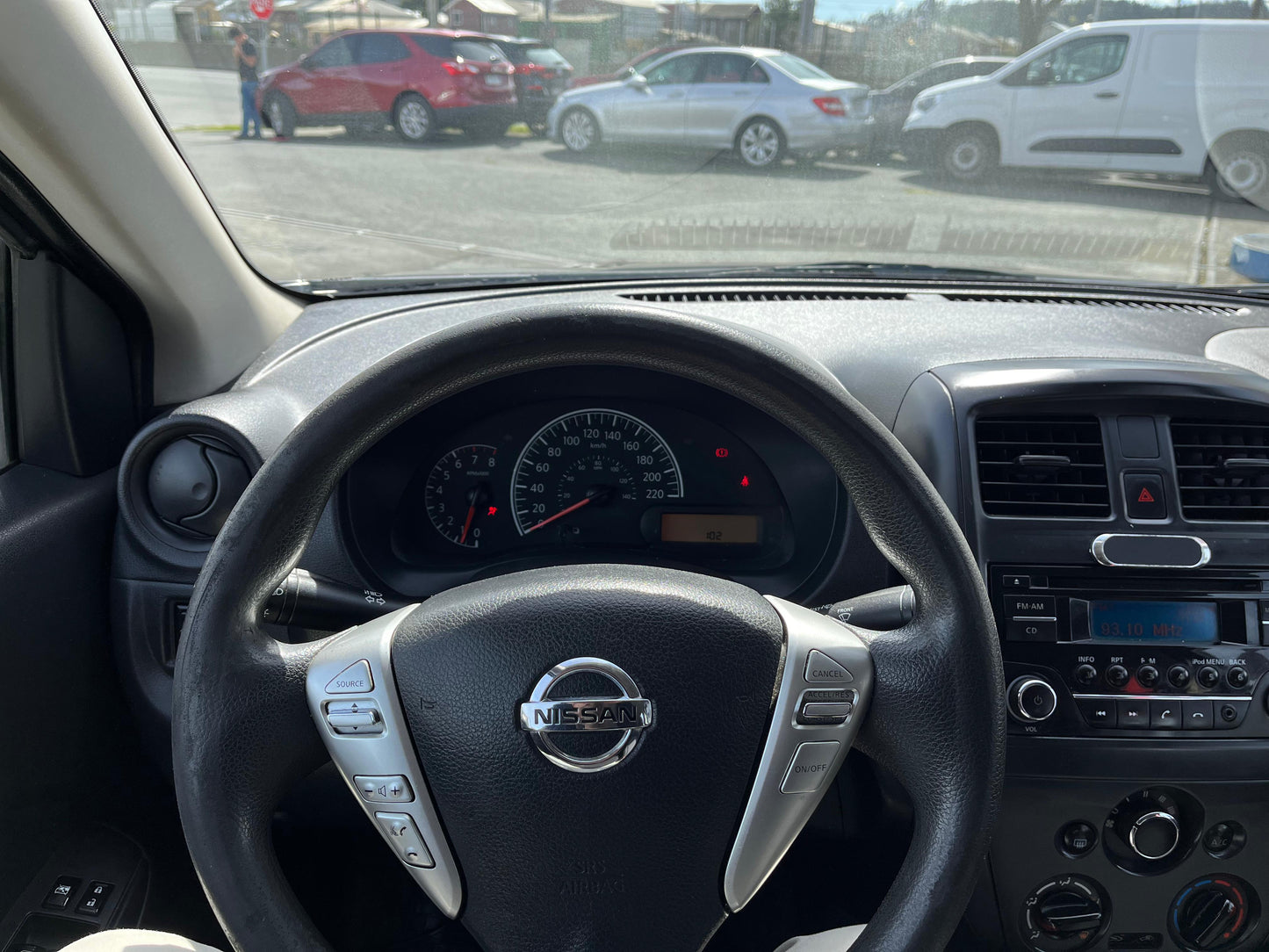 NISSAN VERSA 1.6 SENSE 2015