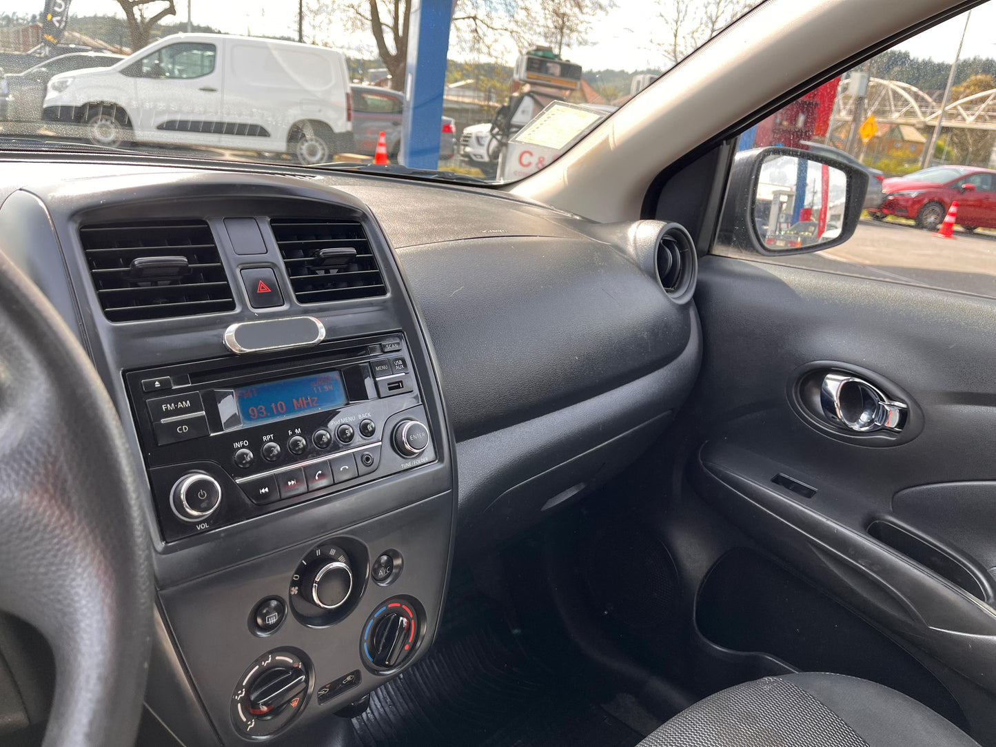 NISSAN VERSA 1.6 SENSE 2015
