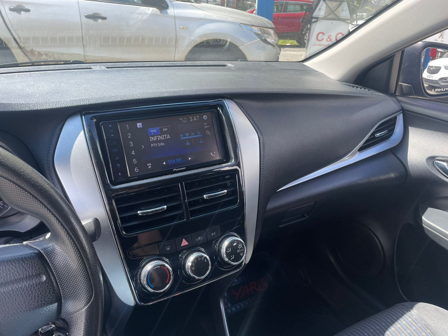 TOYOTA YARIS GLI 1.5 2020
