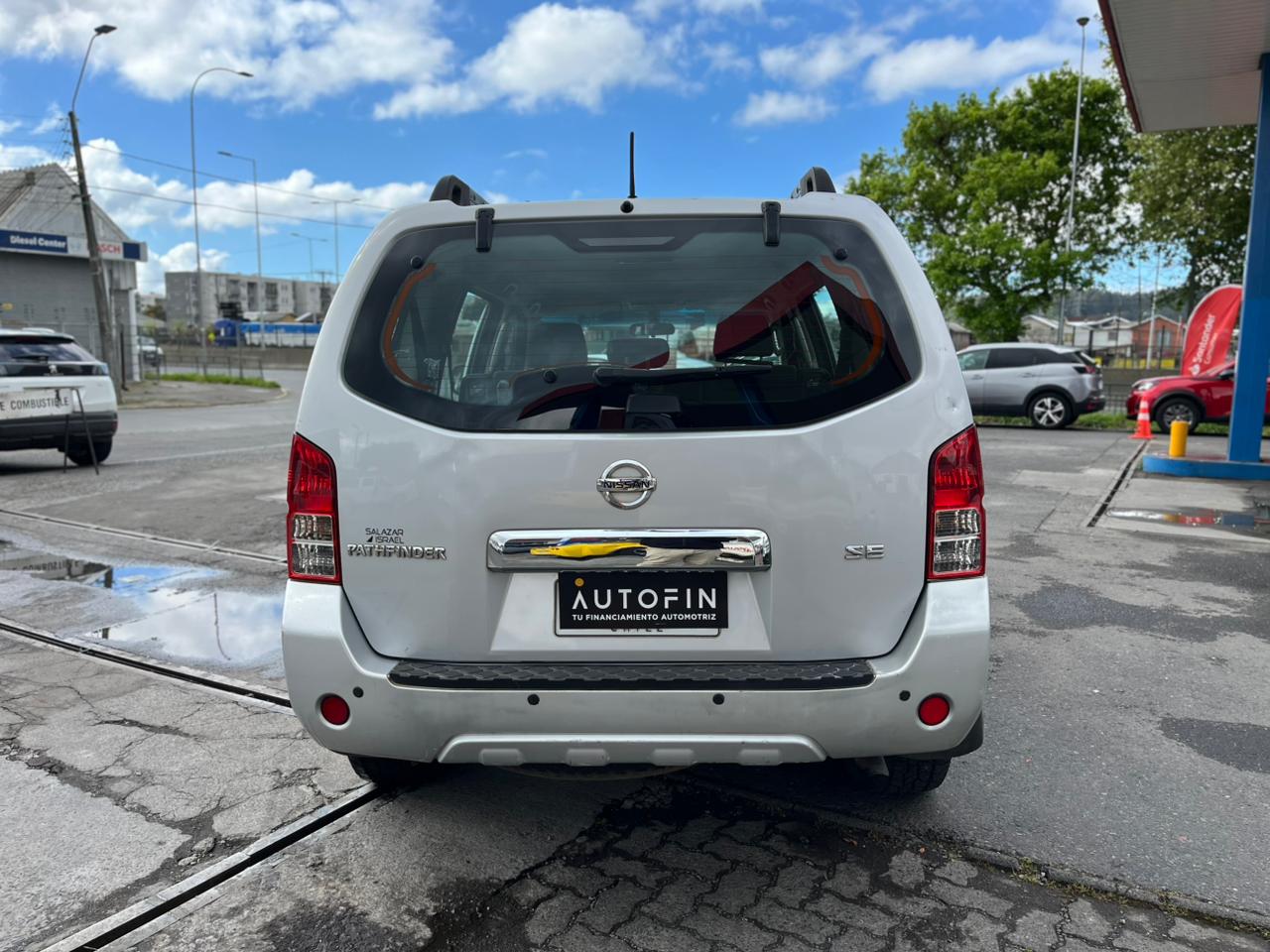 NISSAN PATHFINDER SE 4WD 2.5 AUT 2013 DIESEL