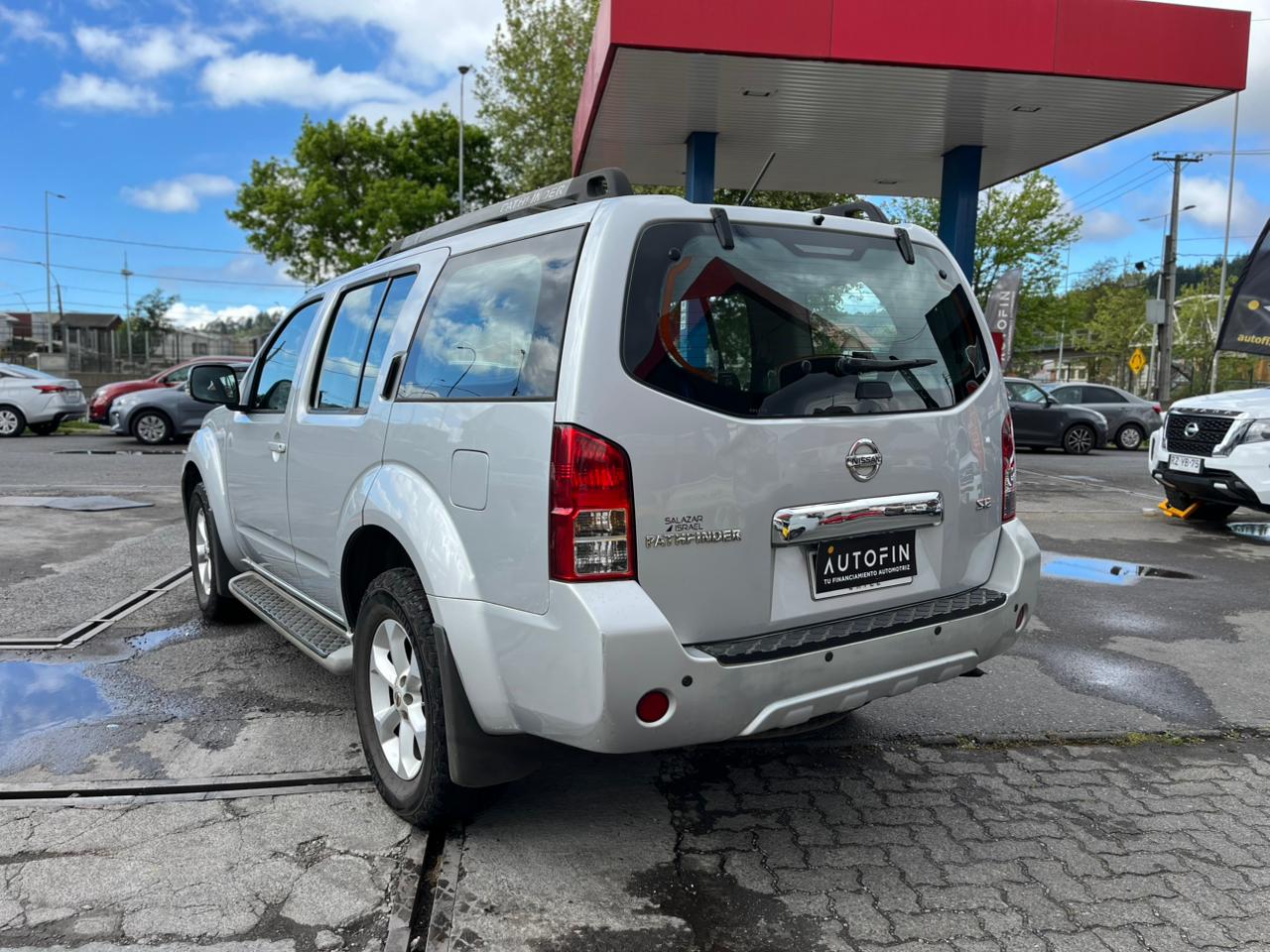 NISSAN PATHFINDER SE 4WD 2.5 AUT 2013 DIESEL