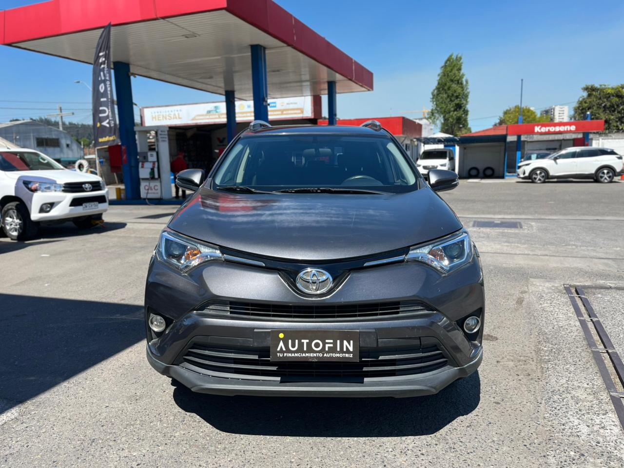 TOYOTA RAV 4 2.0 LUJO MT 2018