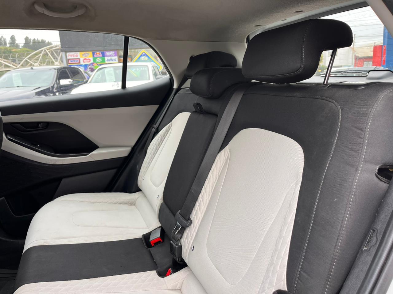 HYUNDAI CRETA 1.5 SU2I MT PLUS 2021