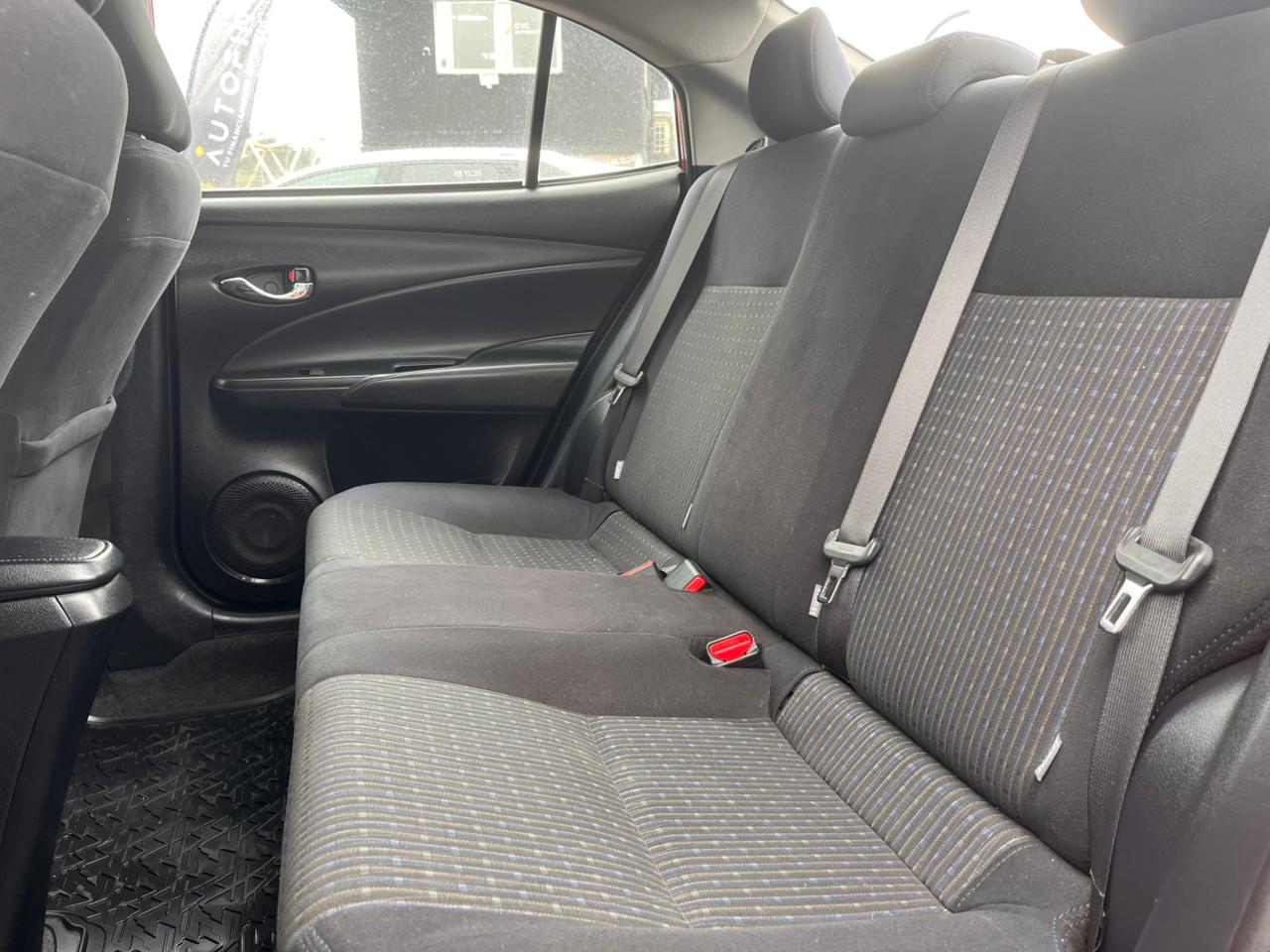 TOYOTA YARIS GLI 1.5 2021