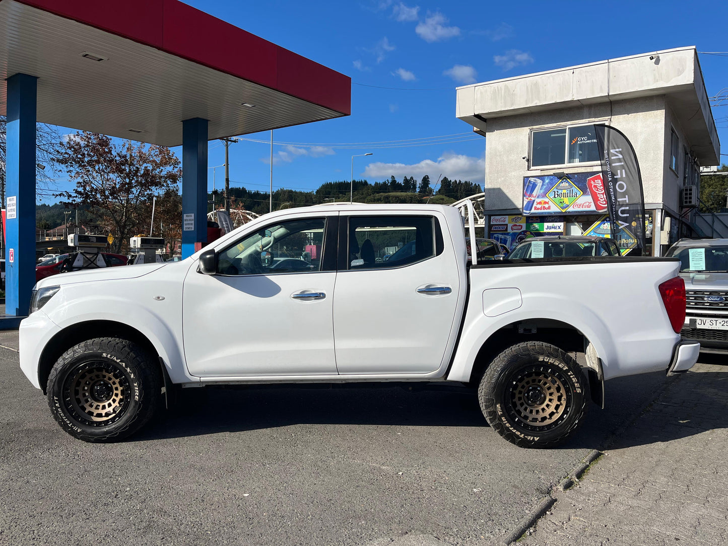 NISSAN NAVARA 2.3 SE 4X4 DIESEL
