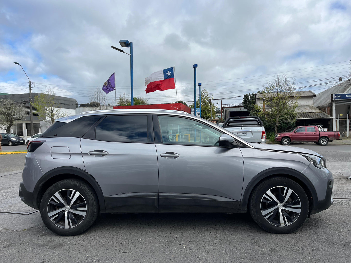 PEUGEOT 3008 DIESEL BLUEHDI AT 1.5 2019
