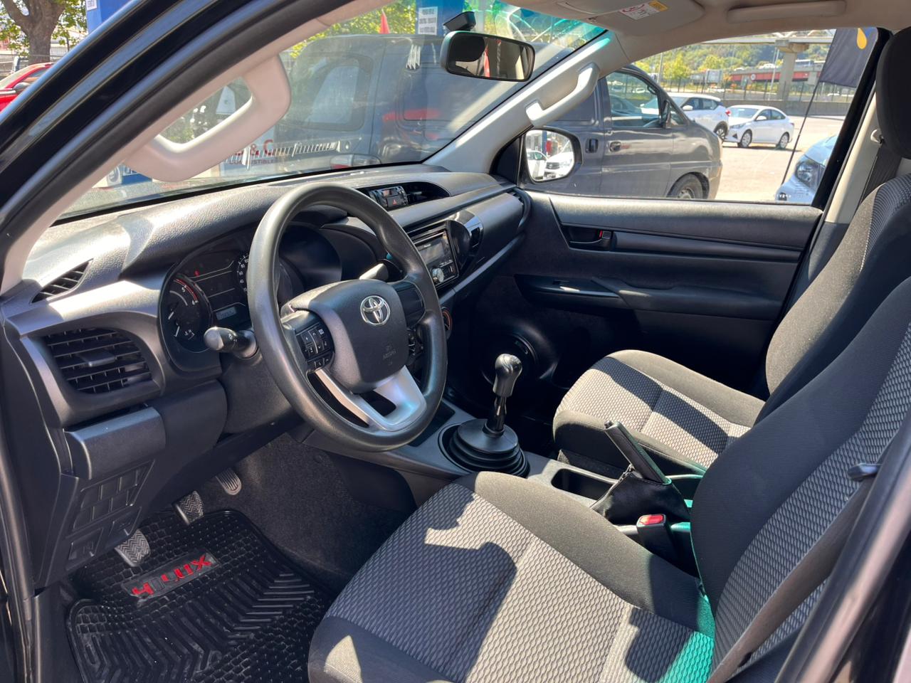TOYOTA HILUX DX 2.4 2WD 2018