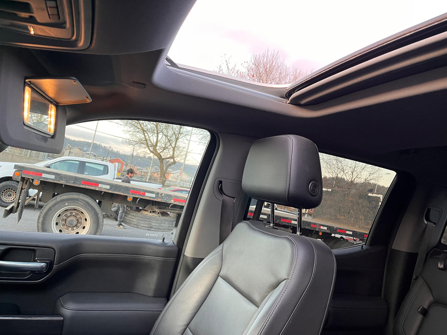 CHEVROLET SILVERADO LTZ 5.3 AT 4x4
