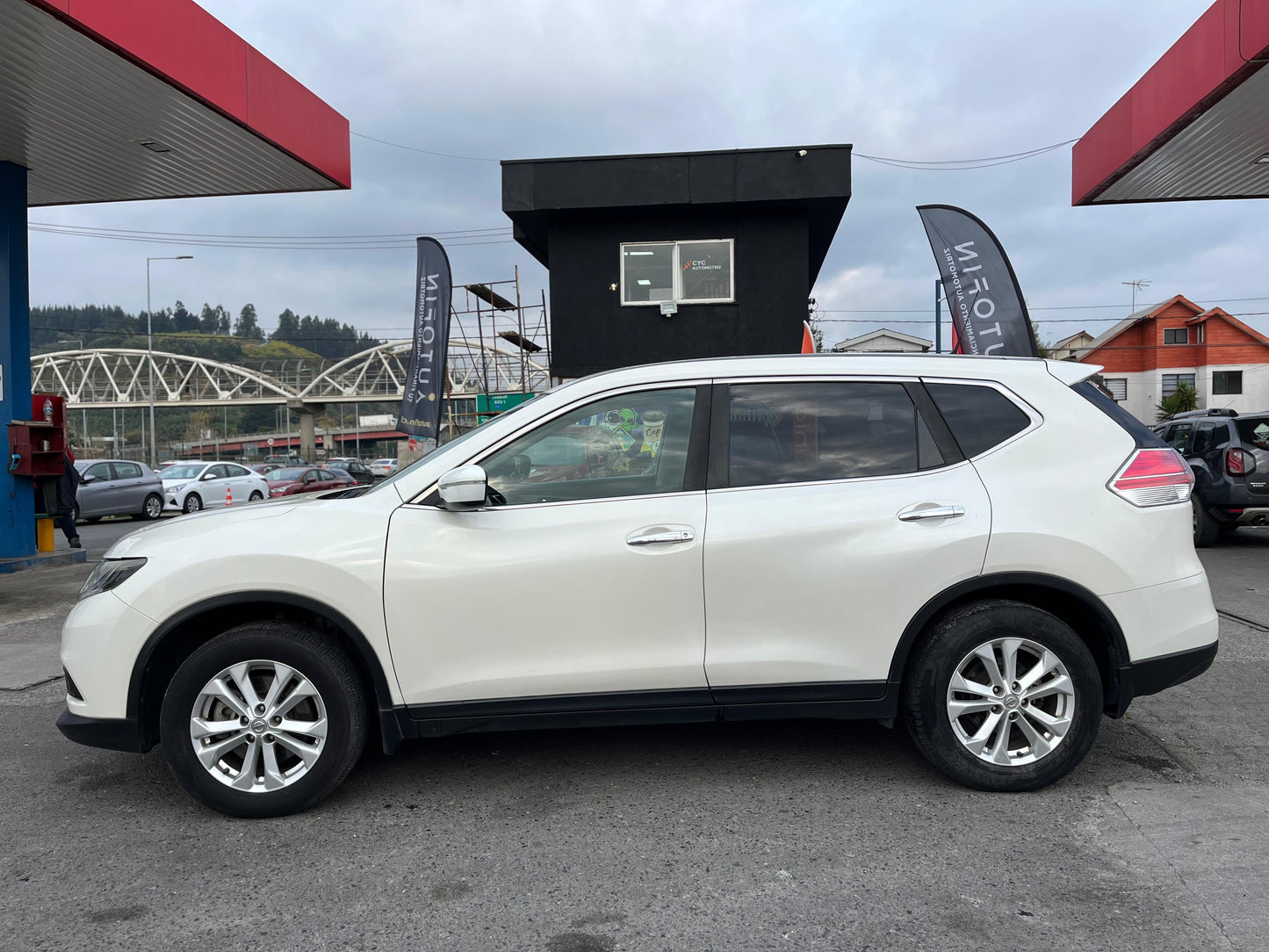 NISSAN X-TRAIL SENSE 2.5 AUT