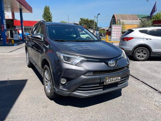 TOYOTA RAV 4 2.0 LUJO MT 2018