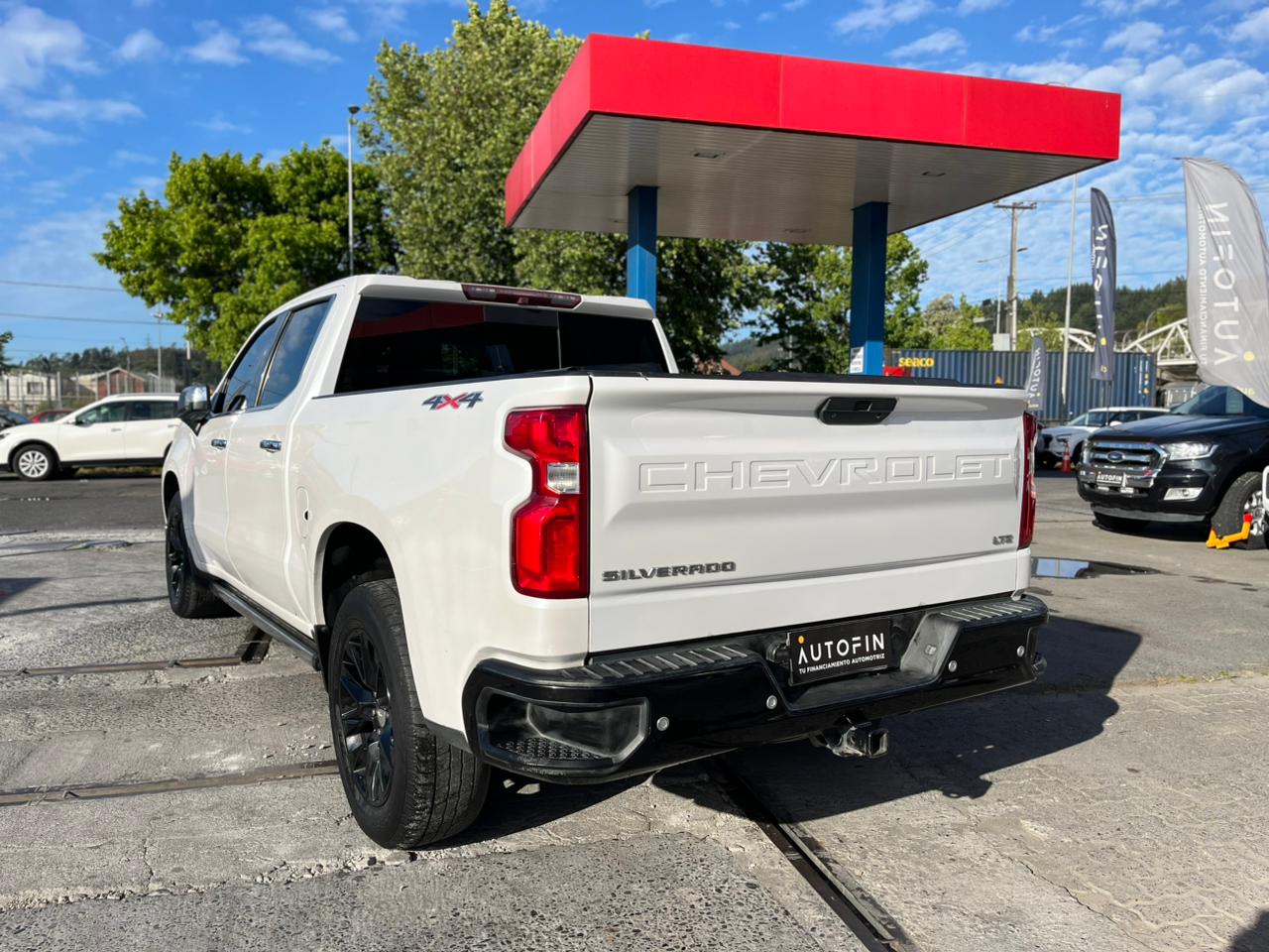 CHEVROLET SILVERADO LTZ 5.3 AT 4x4