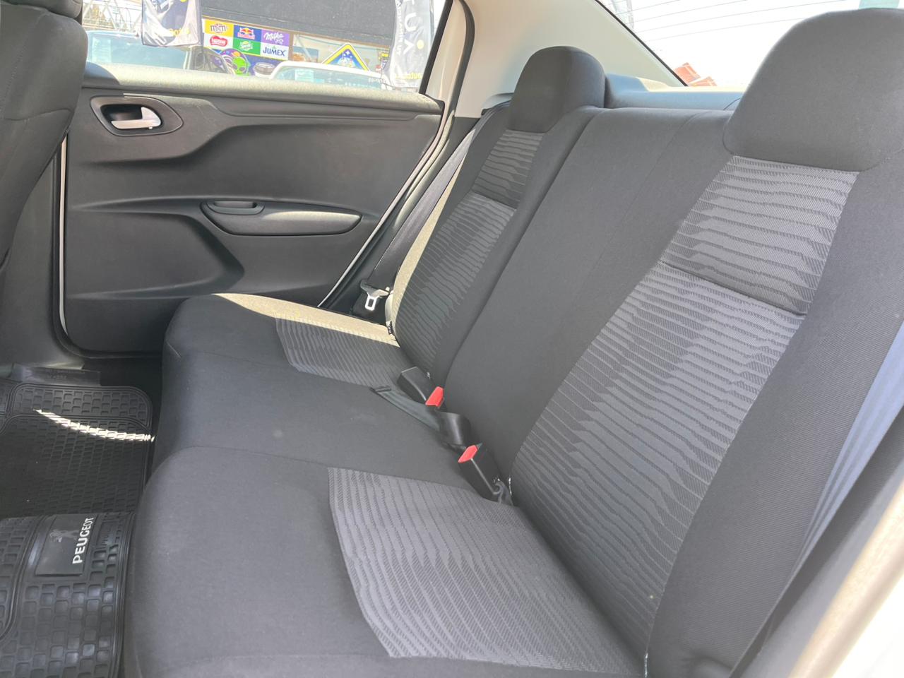 PEUGEOT 301 HDI 1.6 LTS