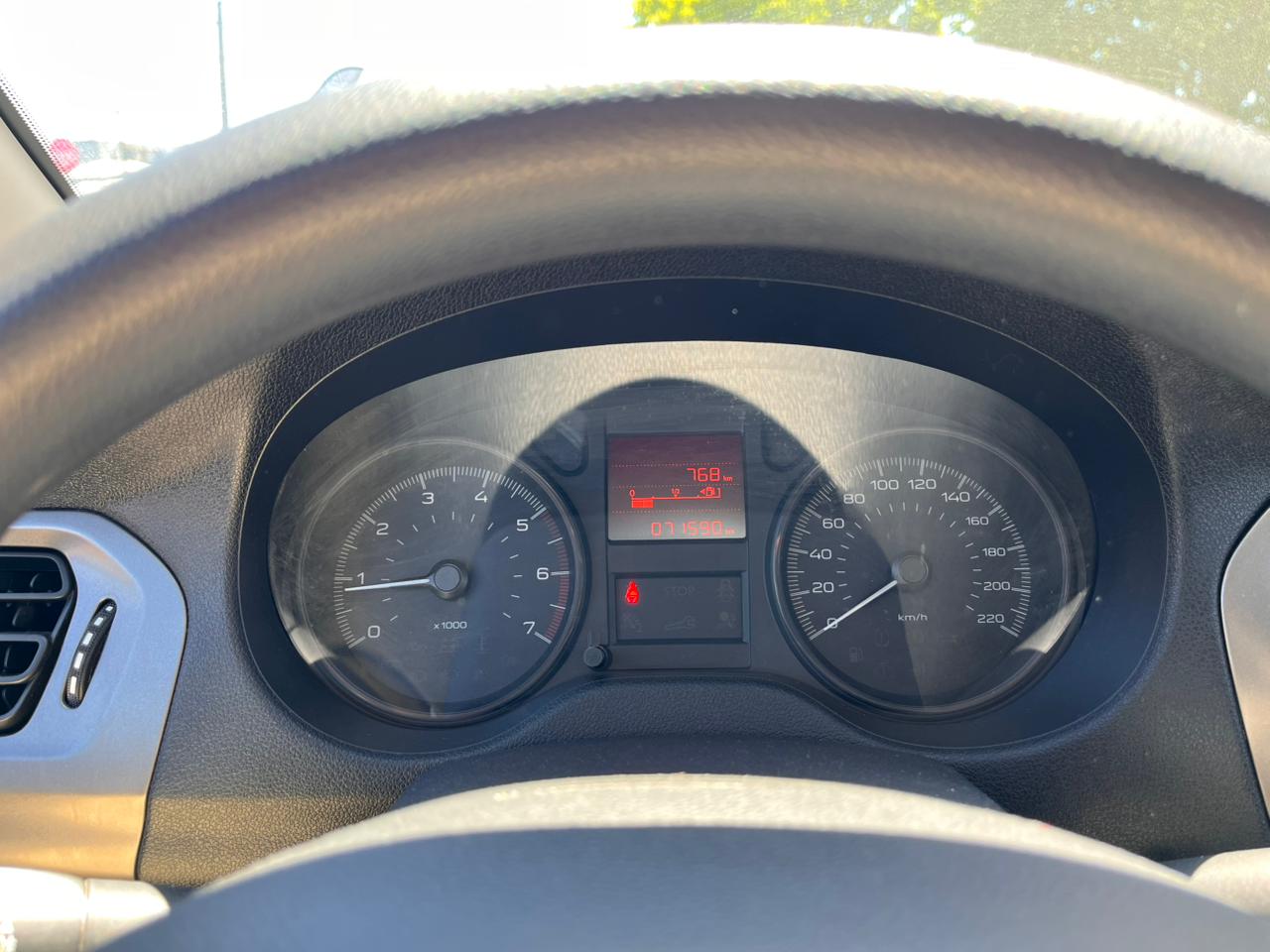 PEUGEOT 301 HDI 1.6 LTS