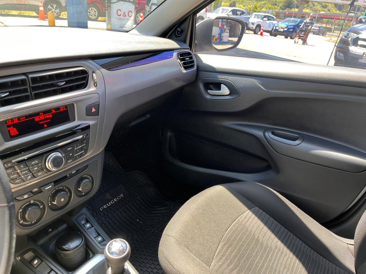 PEUGEOT 301 HDI 1.6 LTS