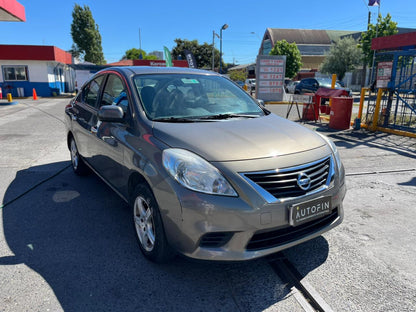 NISSAN VERSA 1.6 SENSE 2012
