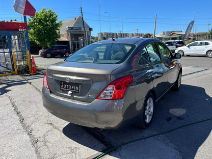 NISSAN VERSA 1.6 SENSE 2012