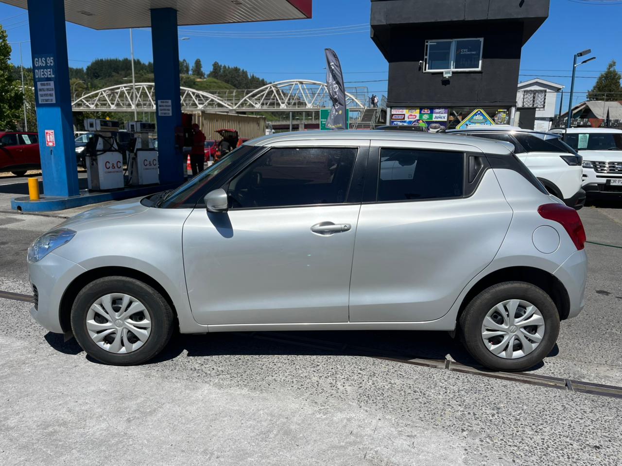 SUZUKI SWIFT 1.2 GL 2022