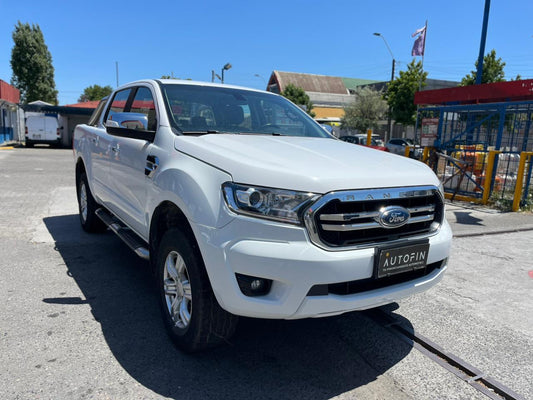 FORD RANGER XLT 4x2 MT 2020