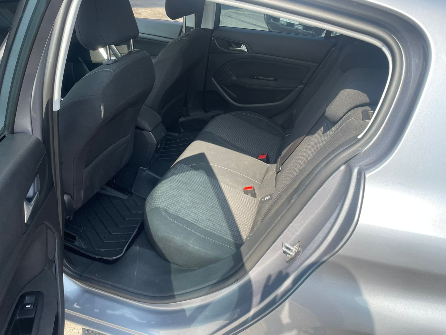 PEUGEOT 308 1.5 BLUEHDI 2019