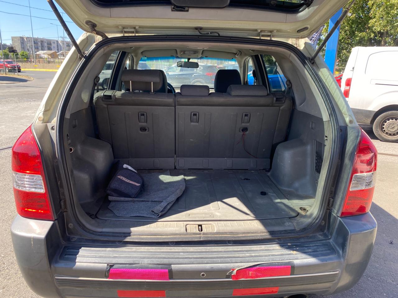 HYUNDAI TUCSON GL 2.0 2008 4x2