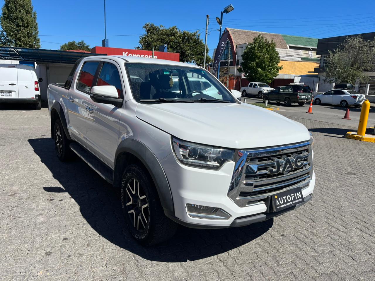 JAC T6