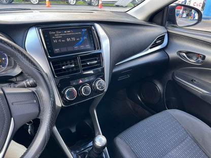TOYOTA YARIS GLI 1.5 2021
