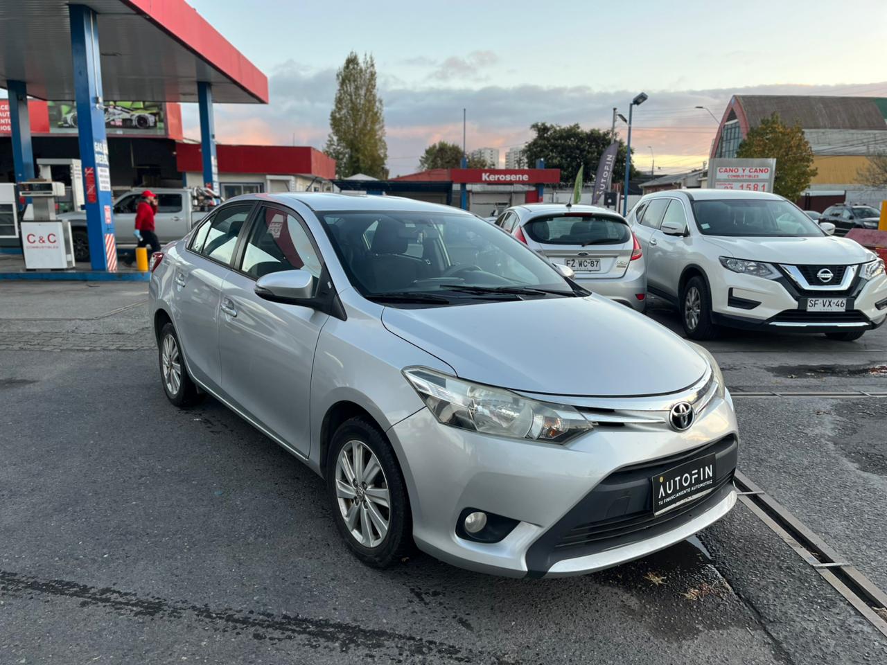 TOYOTA YARIS GLI 1.5 AT 2014