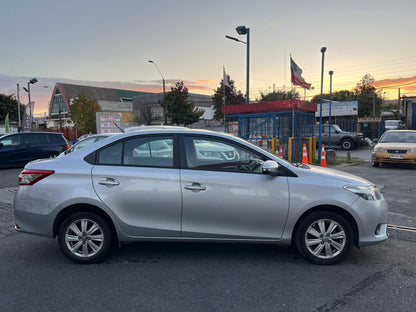 TOYOTA YARIS GLI 1.5 AT 2014