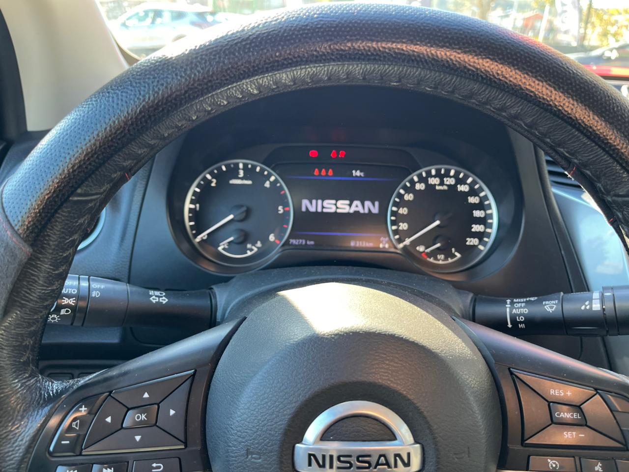 NISSAN NAVARA 4X4 2.3 XE DIESEL MT