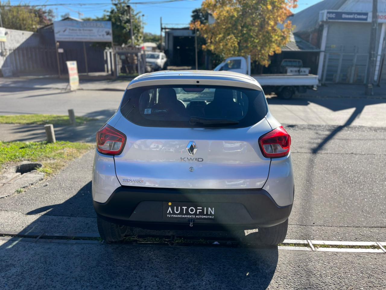 RENAULT KWID 1.0 HB INTENSE 2022