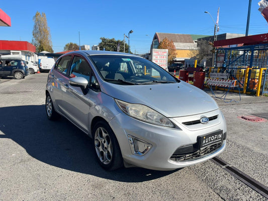 FORD FIESTA 1.6 TITANIUM 2014