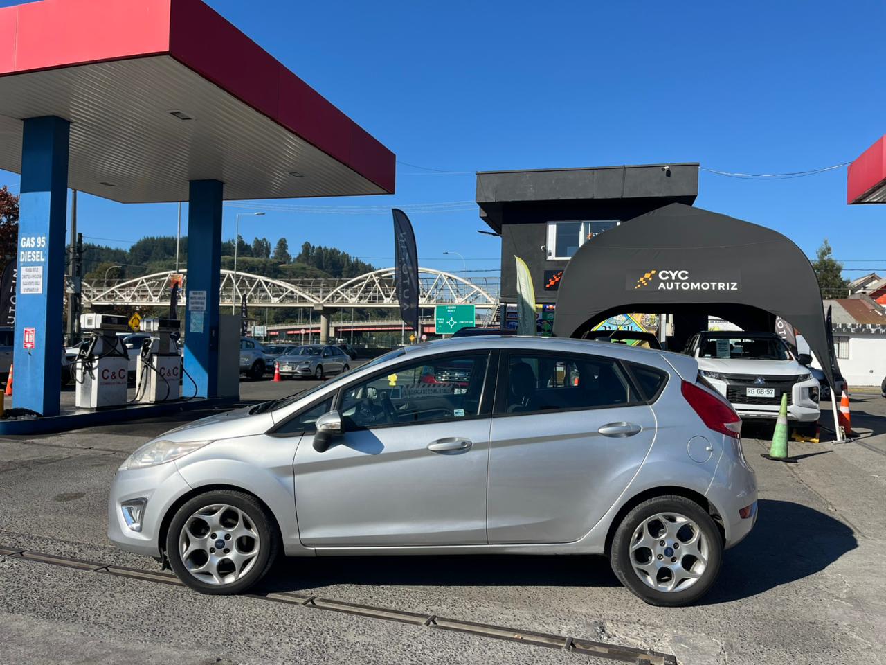 FORD FIESTA 1.6 TITANIUM 2014