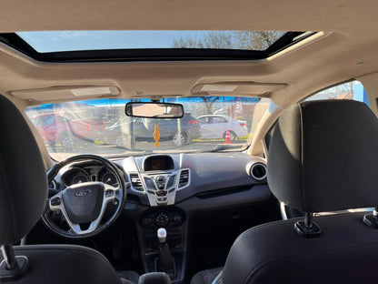 FORD FIESTA 1.6 TITANIUM 2014