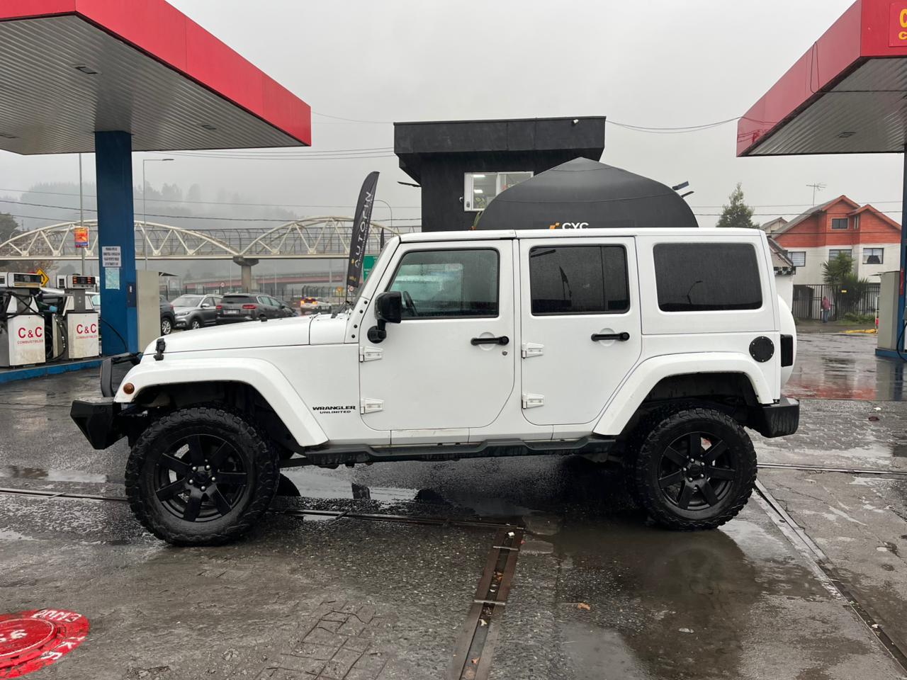 JEEP GRAND WRANGLER UNLIMITED SAHARA 2.8 DIESEL 4X4 2015