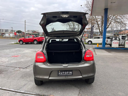 SUZUKI SWIFT 1.2 GL 2024