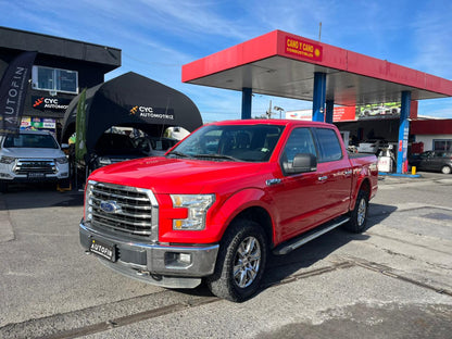 FORD F150 XLT V8 DOBLE CABINA 2017