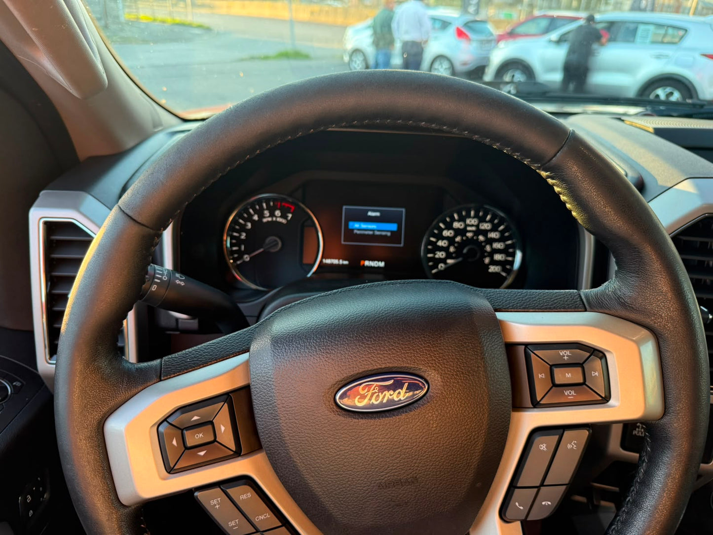 FORD F150 LARIAT LUXURY 5.0 4X4 2019