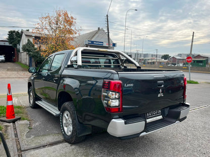 MITSUBISHI L200 KATANA 4x2 DIESEL 2.4 TURBO 2019