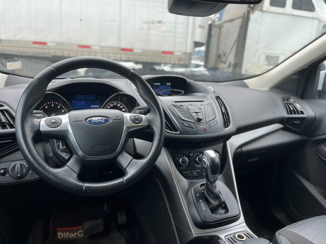 FORD ESCAPE 2.0 AUT 2016