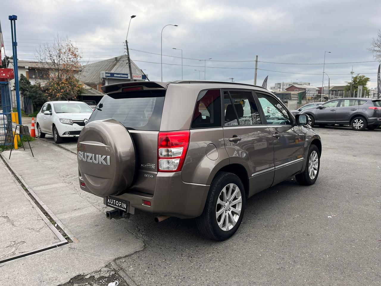 SUZUKI GRAND NOMADE 2.4 GLX 4X4 2018