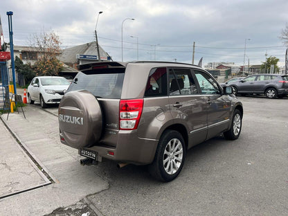 SUZUKI GRAND NOMADE 2.4 GLX 4X4 2018