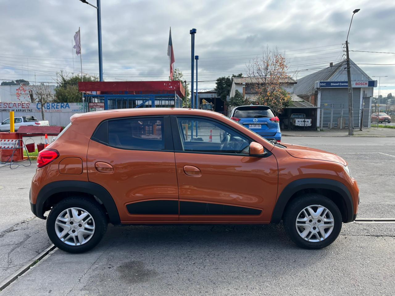 RENAULT KWID 1.0 HB INTENSE 2021