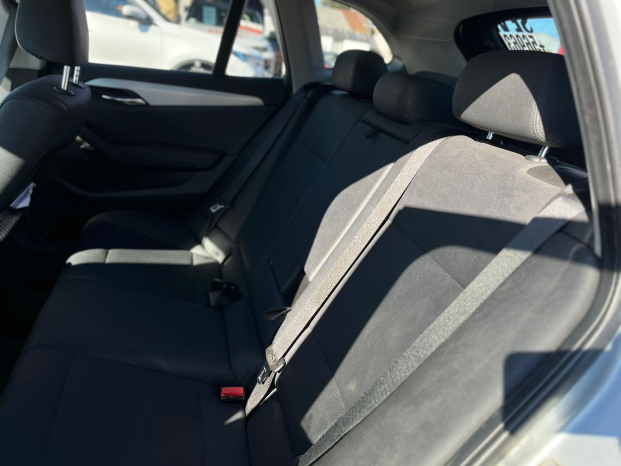 BMW X1 S-DRIVE18D PREMIUM DIESEL AT 2014