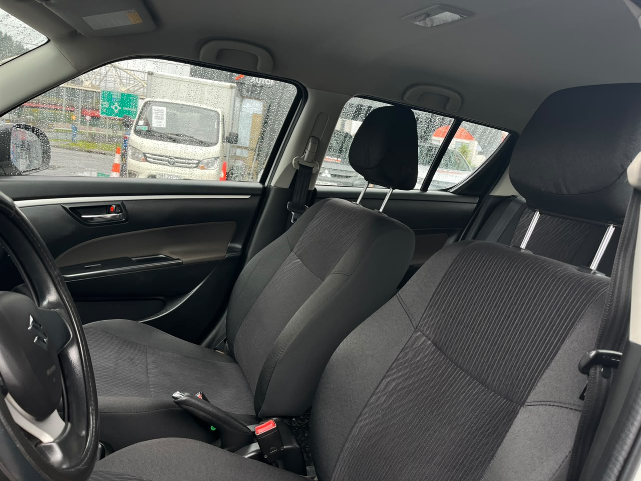 SUZUKI SWIFT 1.2 HB AC MT 2018