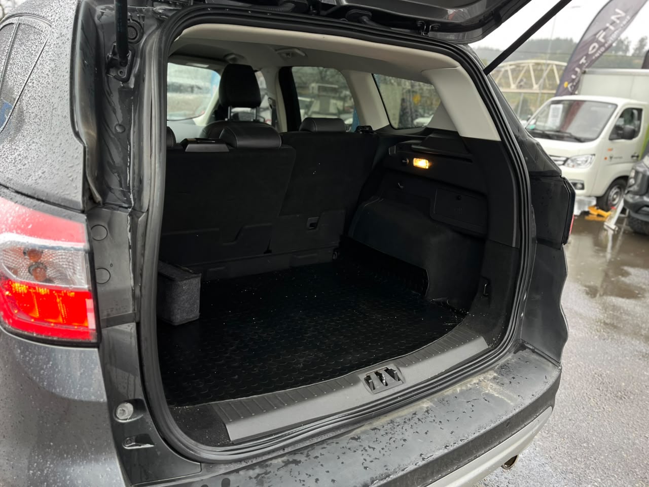 FORD ESCAPE S 2.5 AUT 2019