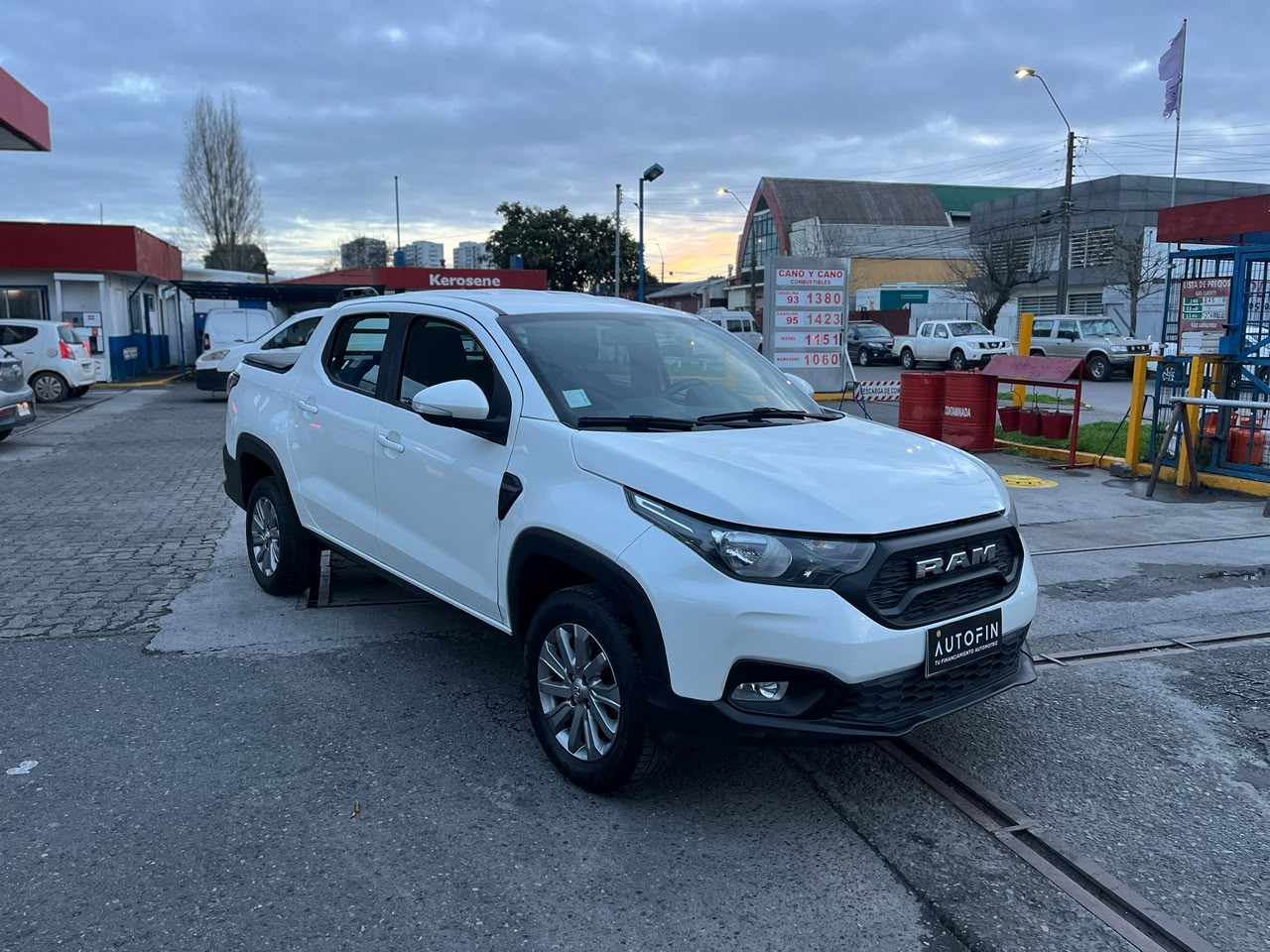 RAM 700 Bighorn Slt