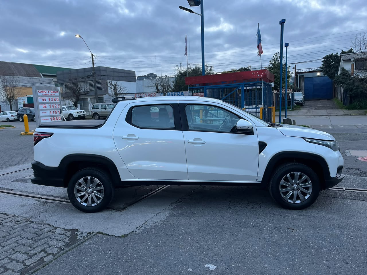 RAM 700 BIGHORN SLT 1.4 2021